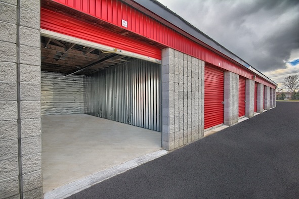 Storage Units at StorageMart - 10345 Keele Street Maple ON